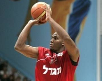 Πρόταση του Ολυμπιακού στον Μάριο Όστιν αποκαλύπτουν οι Ρώσοι