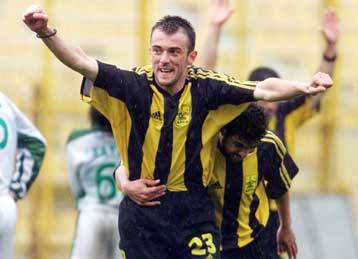 Ανακοίνωσε Ολίβα ο Αρης, αποκτά και τον Ισπανό επιθετικό Σανσόν