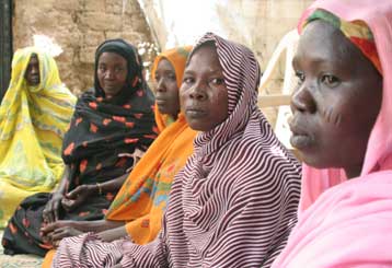 Το Σουδάν δέχεται να σταλεί κοινή ειρηνευτική δύναμη στο Νταρφούρ