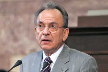 Αντιπαράθεση στη Βουλή για τις αλλαγές που προωθούνται στον ΕΦΕΤ