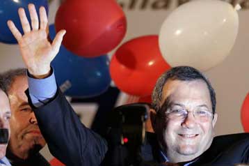 Ο Εχούντ Μπαράκ επιστρέφει στην ηγεσία του Εργατικού Κόμματος του Ισραήλ