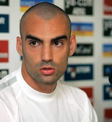 Επιστρέφει στην Ελλάδα ο Λάμπρος Χούτος με τη φανέλα της Λάρισας