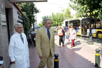 Το Σάββατο θα βγει από τη Μονάδα Εντατικής Θεραπείας ο Αρχιεπίσκοπος