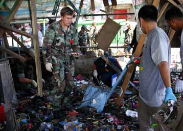 Εκρήξεις σε λεωφορεία στις Φιλιππίνες με πέντε νεκρούς