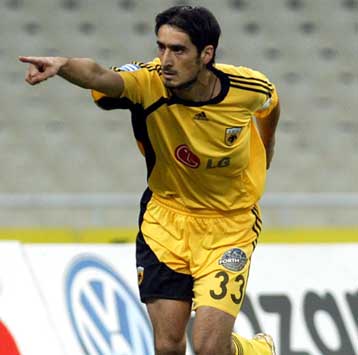 Παραμένει στην ΑΕΚ ο Νίκος Λυμπερόπουλος