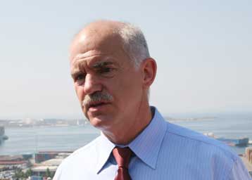 Η κυβέρνηση επιδιώκει την πόλωση, δηλώνει ο Γιώργος Παπανδρέου