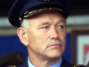 Συνελήφθη Σέρβος πρώην στρατηγός κατηγορούμενος για εγκλήματα στο Κόσοβο