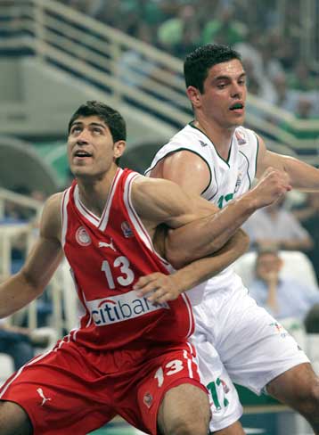 Πέμπτη «μάχη» Παναθηναϊκού-Ολυμπιακού για τον τίτλο, τη δόξα και το… χρήμα