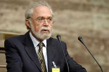 Έως τα τέλη Ιουλίου το πόρισμα της Επιτροπής Ανταγωνισμού για το καρτέλ του γάλακτος