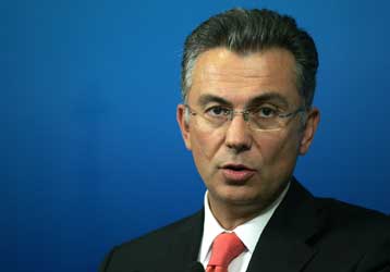 Κατατέθηκε το σχέδιο νόμου για τη συγκέντρωση και την αδειοδότηση στα ΜΜΕ