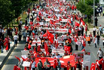 Συνεχίζονται στην Τουρκία τα επεισόδια με Κούρδους αντάρτες