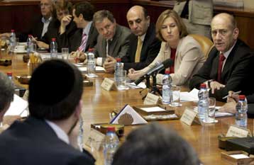 Οικονομική «ένεση» του Ισραήλ προς την κυβέρνηση του Μ.Αμπάς