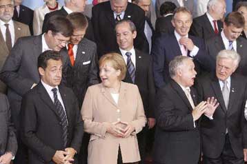 Ικανοποίηση αλλά και σκεπτικισμός για τις διαφωνίες ανάμεσα στους Ευρωπαίους ηγέτες