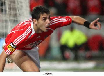 Προτάσεις για παραχώρηση του Κατσουράνη δέχεται η Μπενφίκα