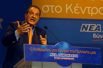 Αντιδράσεις εξακολουθούν να προκαλούν οι εξαγγελίες Καραμανλή από την Πάτρα
