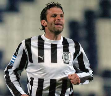 Ναι στη βελτιωμένη πρόταση της Μπόχουμ για την αγορά του Μίετσελ λέει ο ΠΑΟΚ