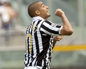 Αλλαξε γνώμη ο Τρεζεγκέ και παραμένει για ακόμα τέσσερα χρόνια στην Γιουβέντους