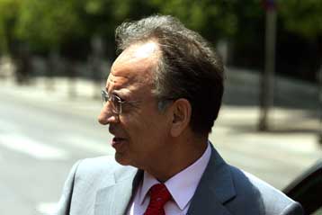 Τα μέτρα για τον καύσωνα κυριάρχησαν στη συνεδρίαση της Κυβερνητικής Επιτροπής