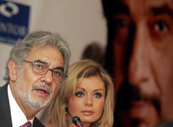 Συναυλία του Πλάθιντο Ντομίνγκο αφιερωμένη στα παιδιά-θύματα του πολέμου στο Νταρφούρ