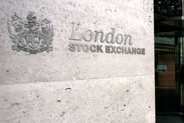 Σε αρνητικό έδαφος κινούνται τα ευρωπαϊκά χρηματιστήρια την Τετάρτη