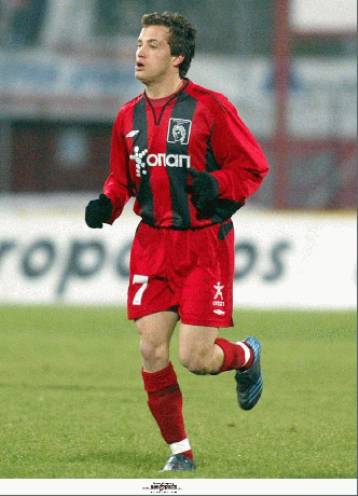 Χωρίς χρονοτριβές ο Παππάς υπέγραψε στην ΑΕΚ «της καρδιάς του»