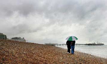 Σοβαρά προβλήματα λόγω σφοδρής κακοκαιρίας στη βόρεια Ευρώπη