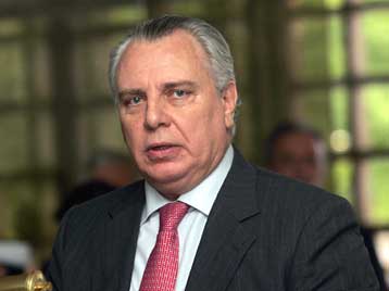 Σκληρή αντιπαράθεση Παπαληγούρα με το ΠΑΣΟΚ με επίκεντρο τη Δικαιοσύνη