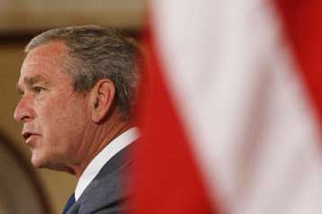 Κλήτευση στο Λευκό Οίκο για το αμφιλεγόμενο πρόγραμμα εσωτερικής παρακολούθησης