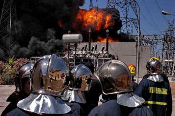 Πρόβλημα ηλεκτροδότησης στη Β.Ελλάδα από έκρηξη σε υποσταθμό της ΔΕΗ