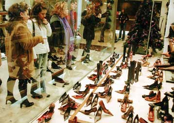 Το κατά κεφαλήν ΑΕΠ στην Ελλάδα ήταν στο 89% του μέσου κοινοτικού το 2006