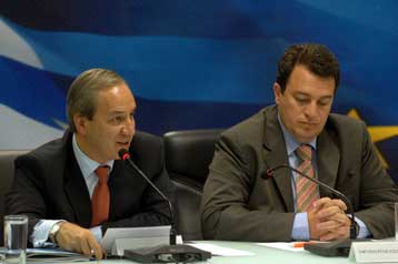 Κατά 14,2% αυξήθηκαν οι εξαγωγές κατά το α τετράμηνο 2007