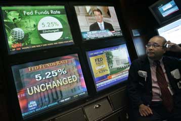 Αμετάβλητα στο 5,25% διατήρησε τα επιτόκια η Fed