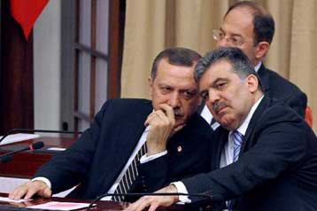 Έτοιμα τα στρατιωτικά σχέδια κατά των Κούρδων στο Βόρειο Ιράκ, λέει ο Γκιουλ