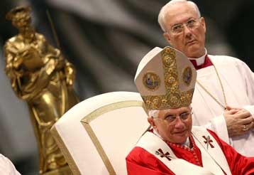 Χείρα φιλίας στους καθολικούς της Κίνας τείνει ο Πάπας Βενέδικτος ΙΣτ