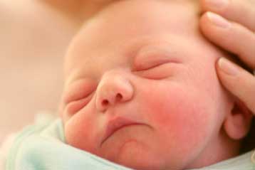 Γεννήθηκε στον Καναδά το πρώτο μωρό από ωάριο που ωρίμασε στο εργαστήριο