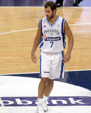 Ελπίζω ο Σπανούλης να είναι μαζί μας τη νέα σεζόν, ευχήθηκε ο Θ. Γιαννακόπουλος