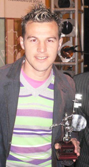 Ο Φερέρ επιστρέφει με επιθετικό (;) στις βαλίτσες, αποχαιρετά ο Λάκης