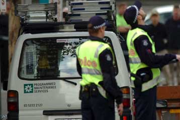 Έρευνες και στην Αυστραλία για τις βομβιστικές επιθέσεις σε Λονδίνο και Γκλασκώβη