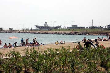 Στη δικαιοδοσία του Δήμου Γλυφάδας επιστρέφουν πέντε παραλίες