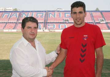 Ο Πανιώνιος απέκτησε τον Σιόβα και έκλεισε φιλικά με Ολυμπιακό και Οσασούνα