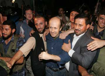 Ελεύθερος αφέθηκε ο Βρετανός δημοσιογράφος του ΒΒC Αλαν Τζόνστον