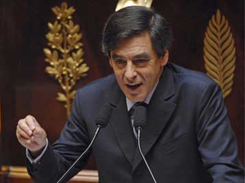 Εκσυγχρονισμό των θεσμών της Γαλλικής Δημοκρατίας υπόσχεται ο πρωθυπουργός της χώρας