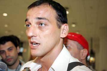 Δέσμευσε τον Κοβάσεβιτς και κινείται για Ραούλ Μπράβο ο Ολυμπιακός