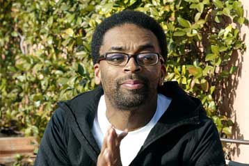 Με τον ρόλο των Αφρο-αμερικανών στο Β Παγκόσμιο Πόλεμο ασχολείται ο Σπάικ Λι