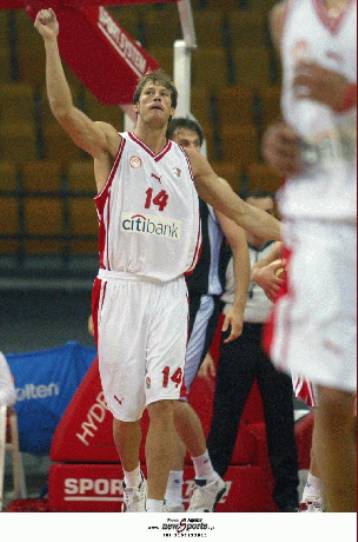 Οι Ισπανοί στέλνουν τον Στακ στη Ζιρόνα παρά το ενδιαφέρον της ΑΕΚ