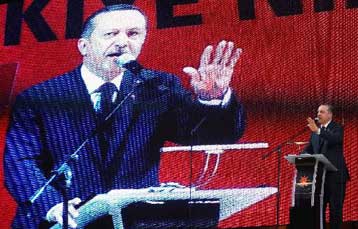 Γόρδιος δεσμός η πολιτική κρίση στην Τουρκία