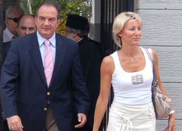 Τον Αρχιεπίσκοπο επισκέφθηκε στο Αρεταίειο ο Κ.Καραμανλής με τη σύζυγό του