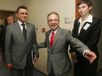 Διακρατική συμφωνία για την ενέργεια προτείνει η Ελλάδα στο Αζερμπαϊτζάν