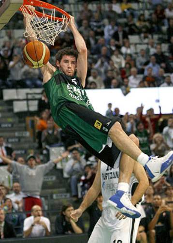 Και ο Ολυμπιακός ενδιαφέρεται για Φερνάντεθ, η Ταού «αγκάθι» για Πριτζιόνι