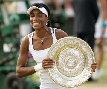 Για τέταρτη φορά σήκωσε το Γουίμπλετον η Βίνους Γουίλιαμ, νέα κόντρα Φέντερερ-Ναδάλ